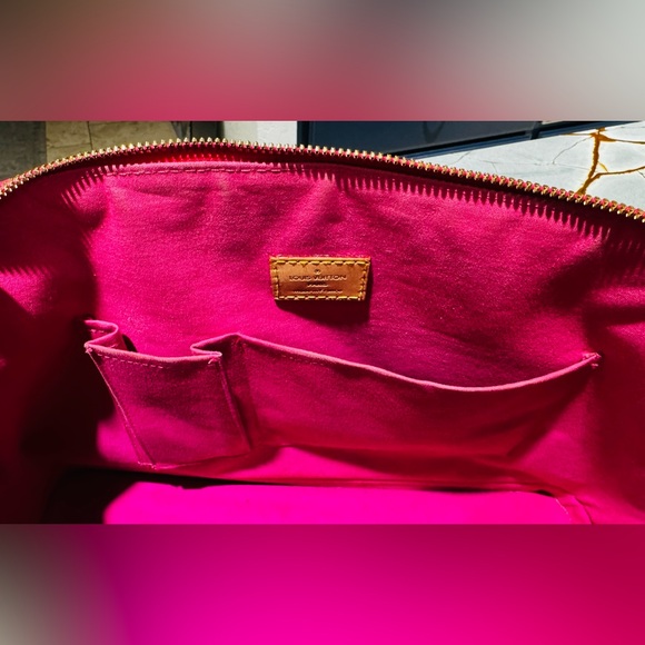 Louis Vuitton Rose Pop Monogram Vernis Alma GM Bag - Picture 14 of 16